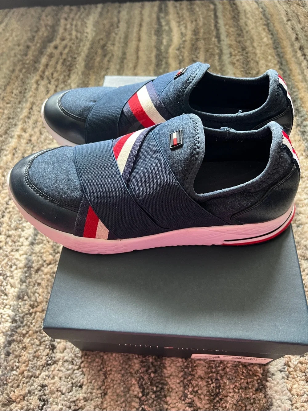 Tommy Hilfiger casual slip
